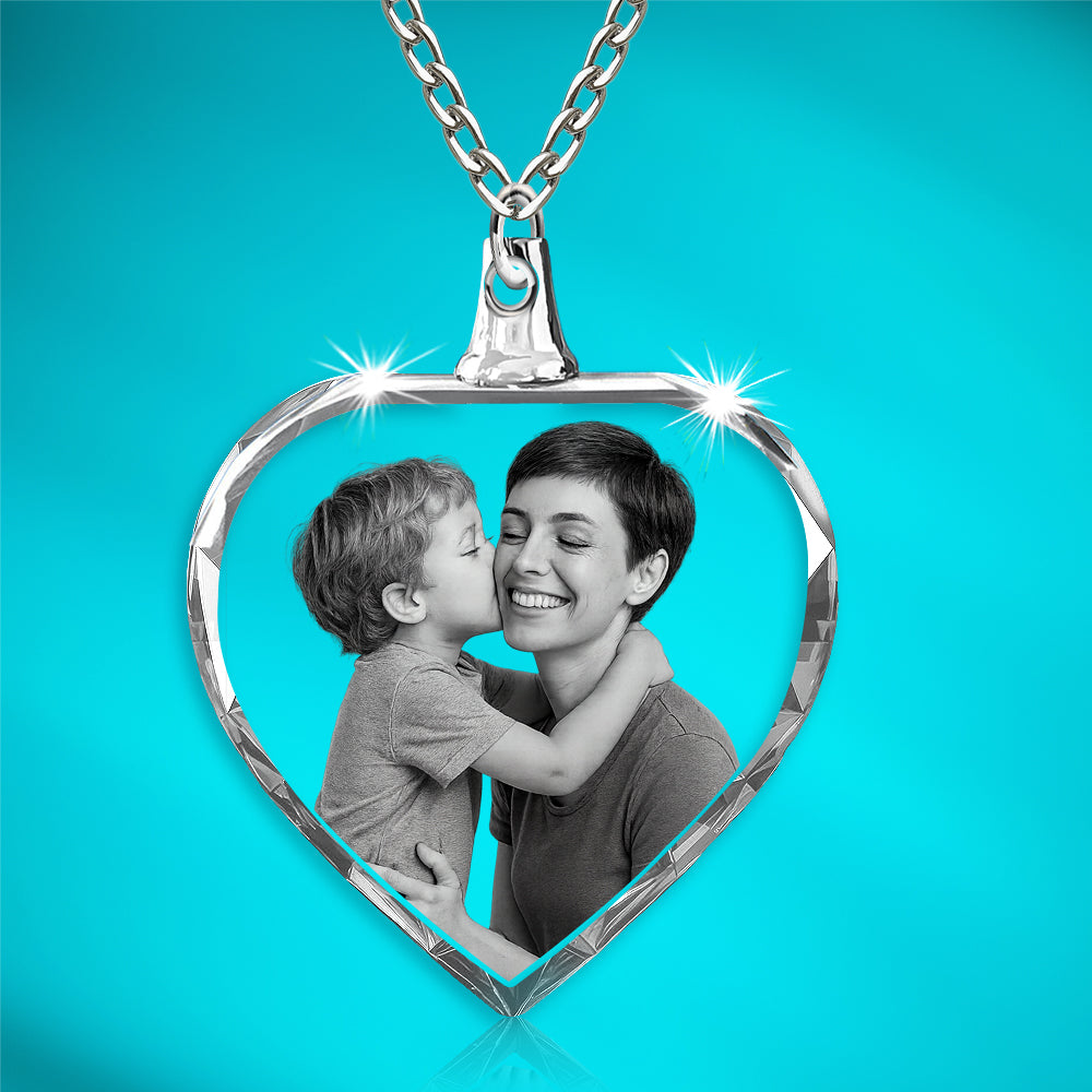 Collar de corazón de cristal 2D